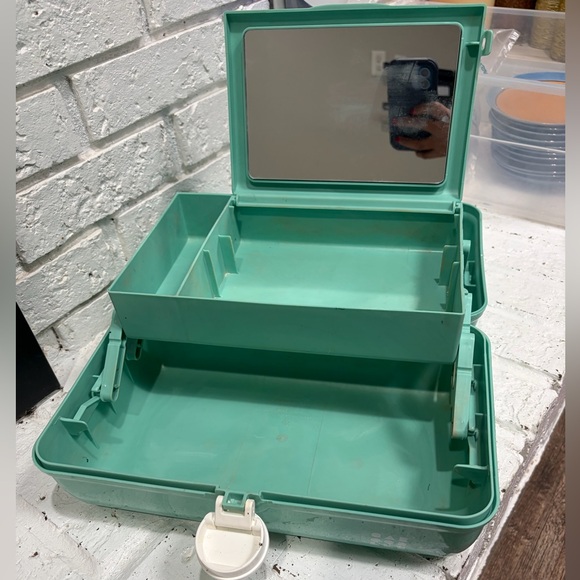 Vintage Caboodles Teal Craft Organizer Box - Picture 3 of 5